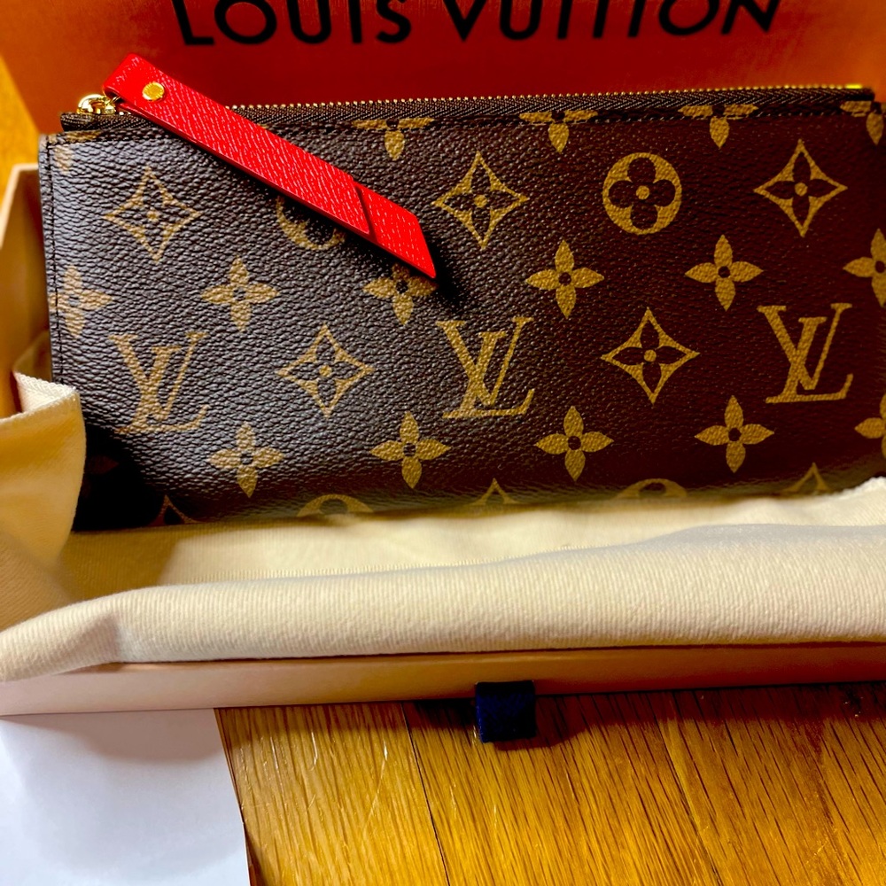 Louis Vuitton Adele Wallet